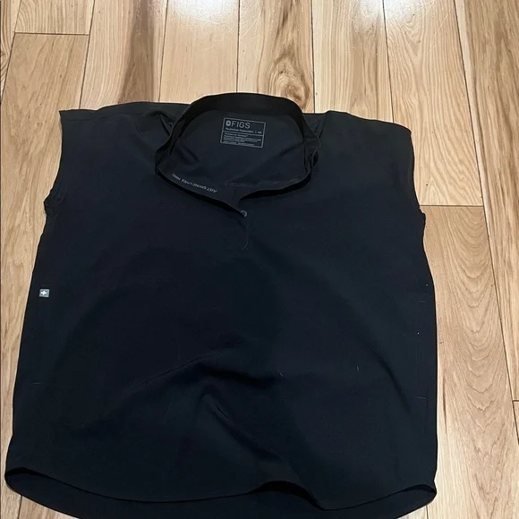 Figs Black Set with Blue Accents - Picture 4 of 5